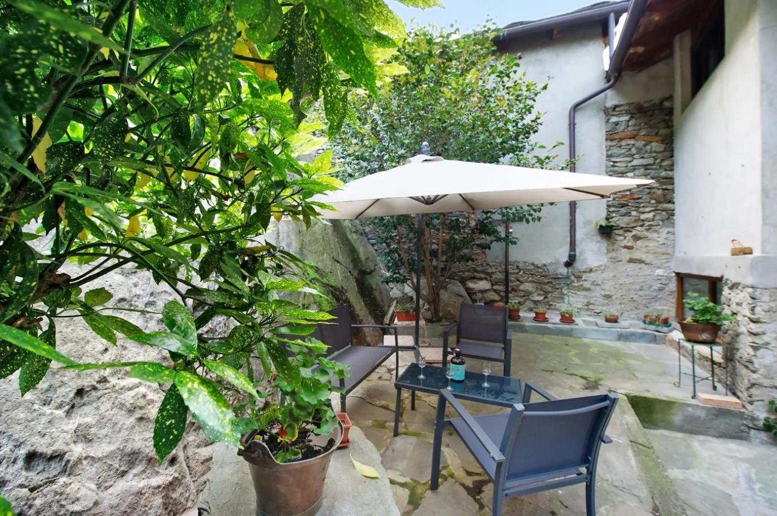 Appartamento Sotto Il Forte Di Bard Buitenkant foto